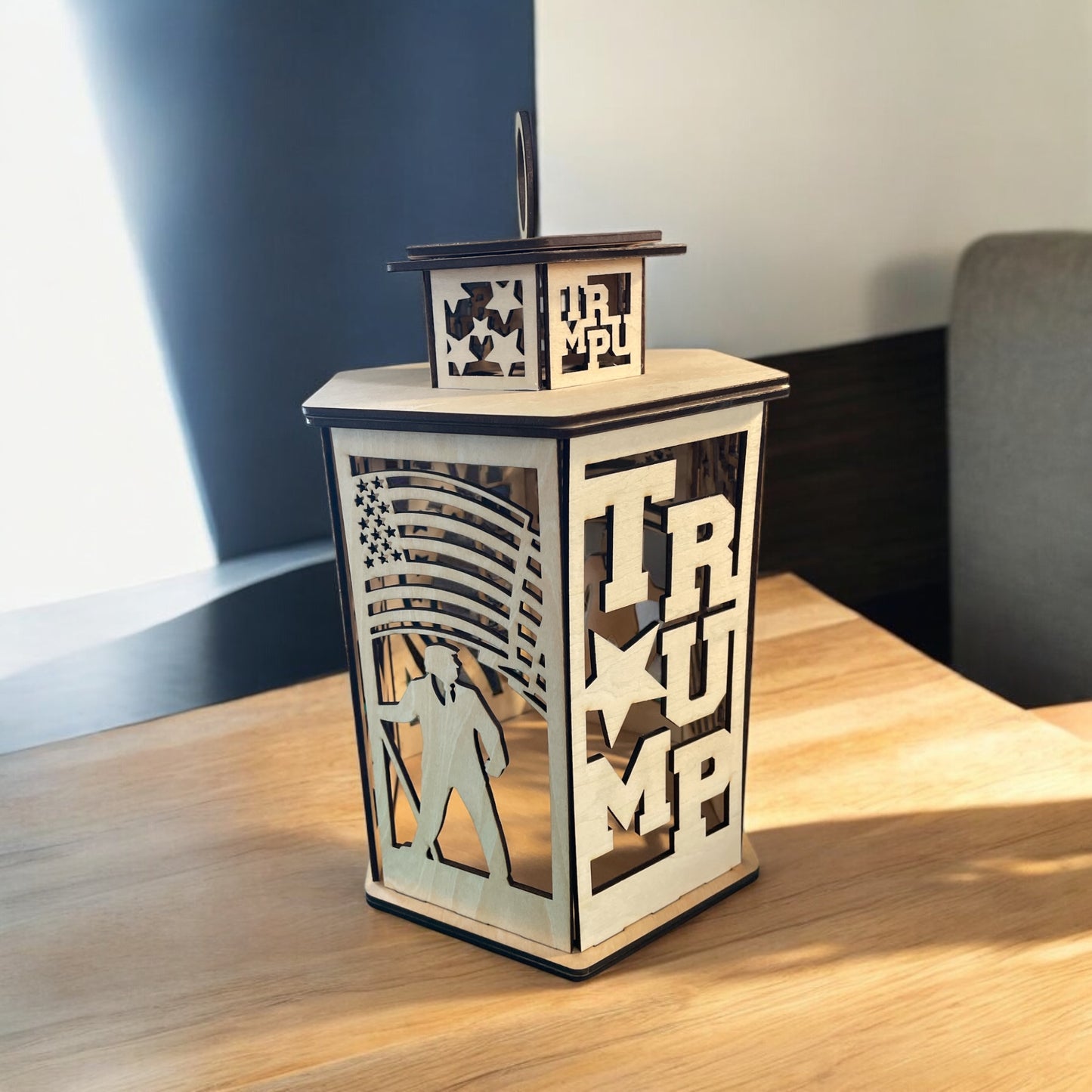 TRUMP LANTERN