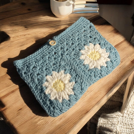 Daisy Book Sleeve